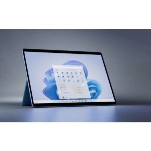 Tablični računalnik Microsoft Surface Pro 9 - 13"/8GB/256GB/SQ3/5G/W11Pro